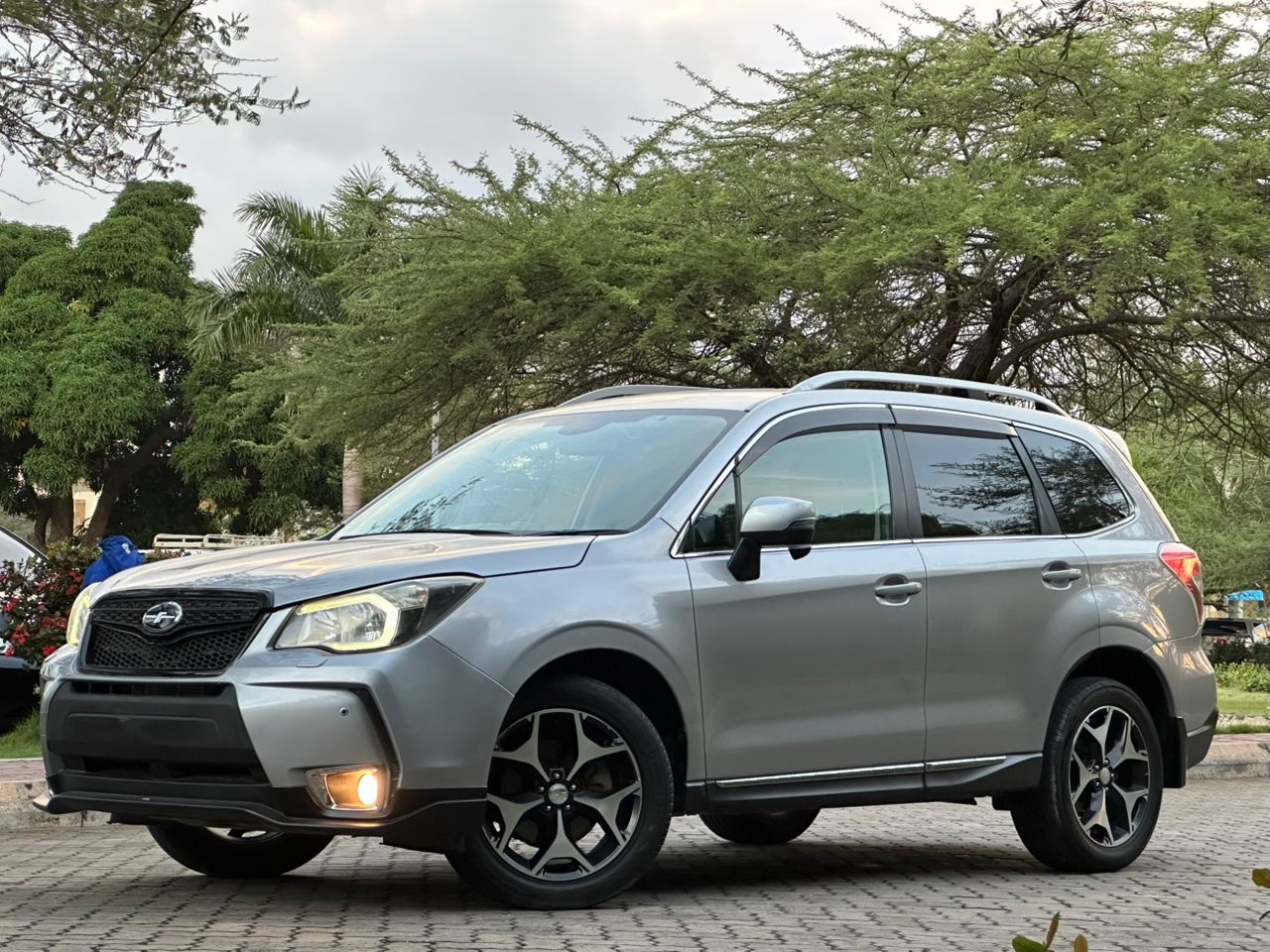 SUBARU FORESTER XT thumbnail 3
